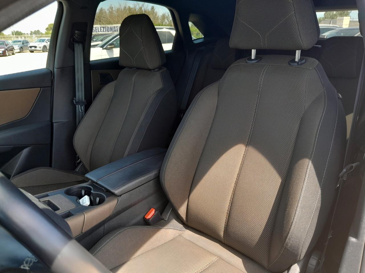 DS 7 CROSSBACK BUSINESS 1.5 BlueHDI 130CV C.A.