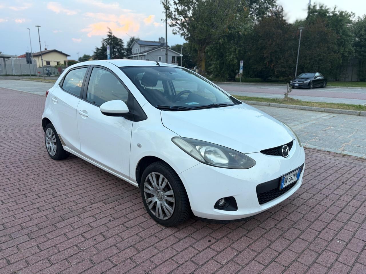 Mazda 2 Mazda2 1.3 16V 75CV 5p. Easy
