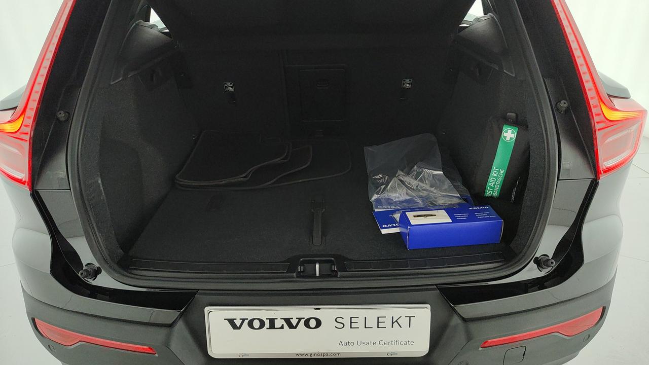 VOLVO XC40 2.0 b3 Core auto