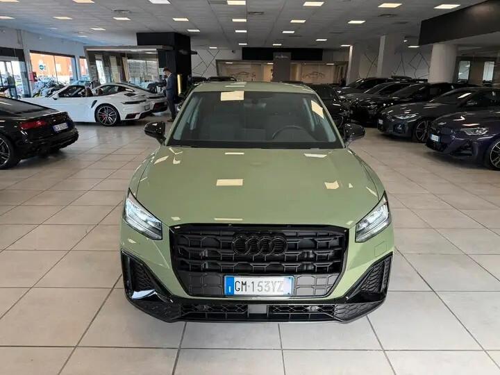 Audi Q2 35 TFSI Identity Black S line