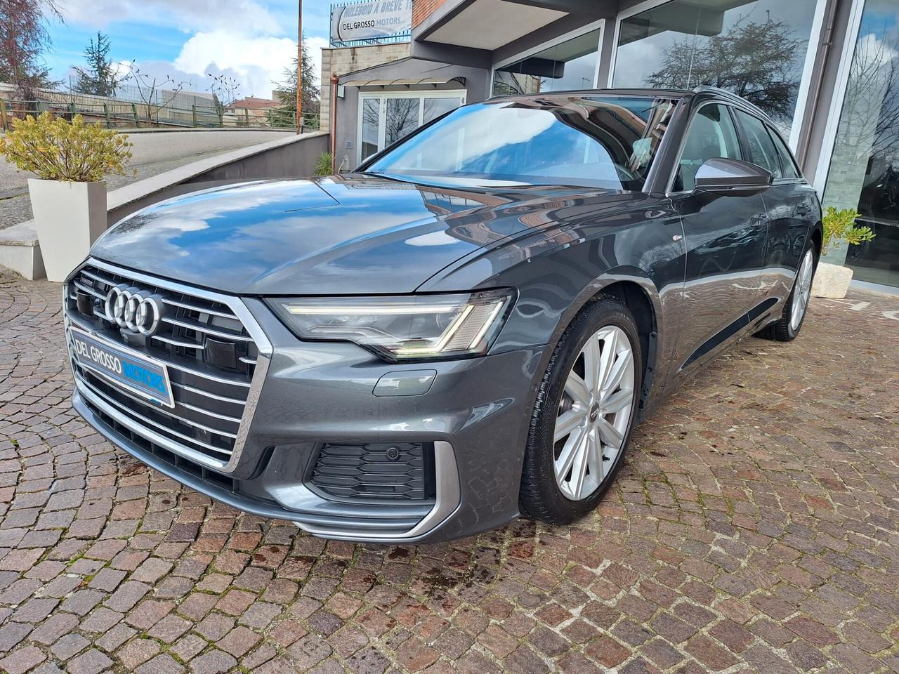 Audi A6 quattro