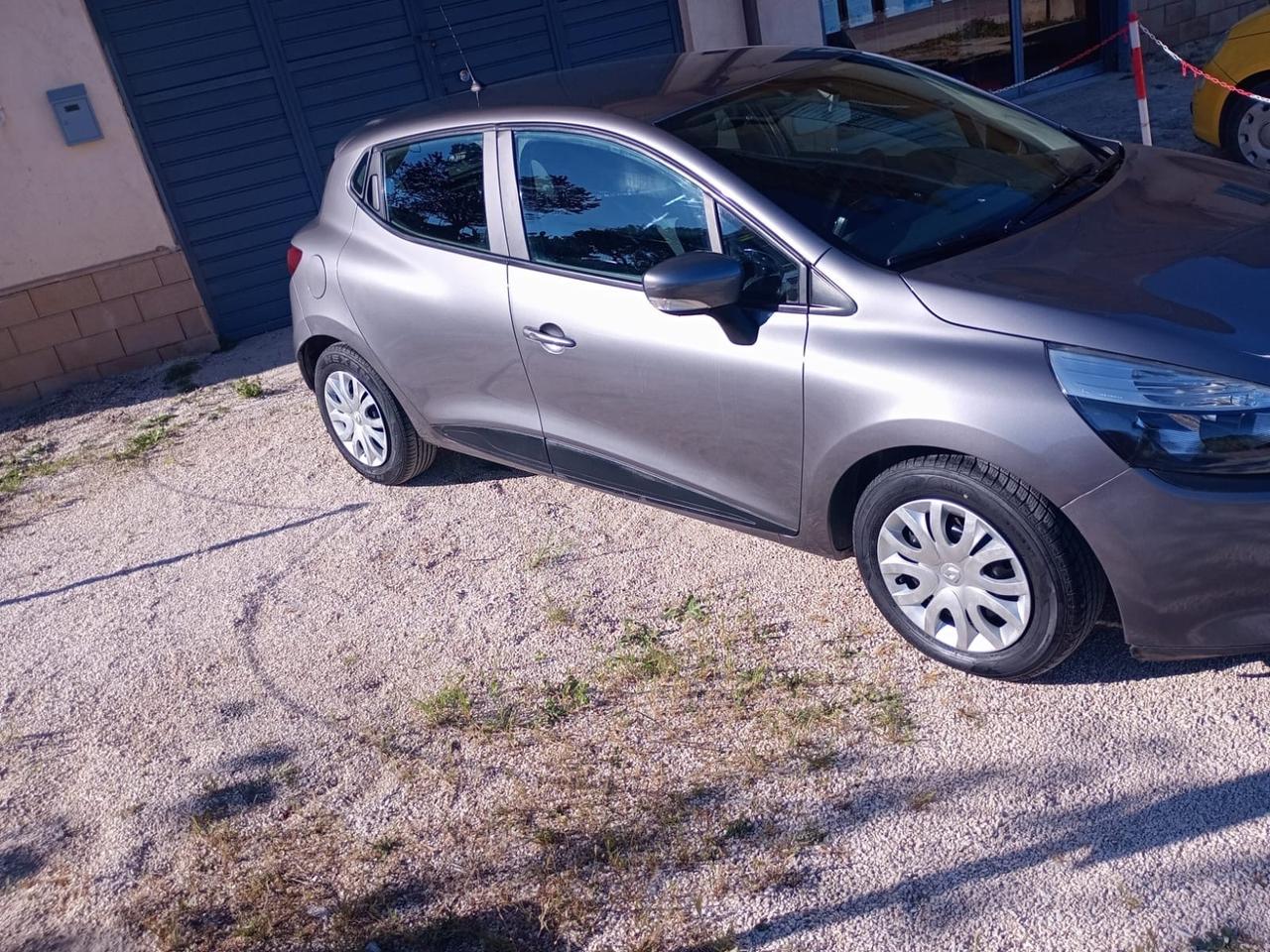 Renault Clio 1.5 dCi 8V 75CV 5 porte Live