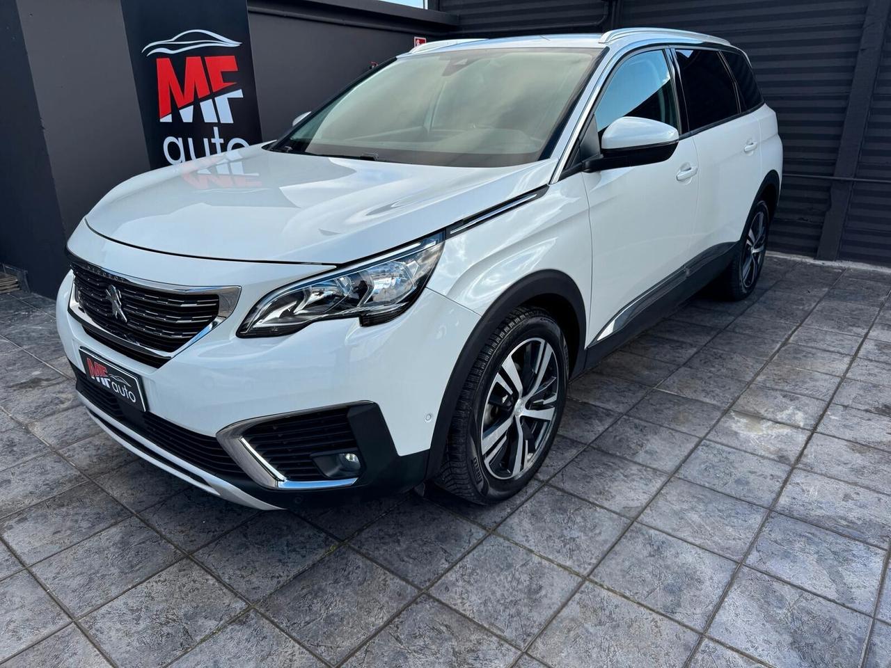 Peugeot 5008 1.5 HDI 7 POSTI 130 CV Allure