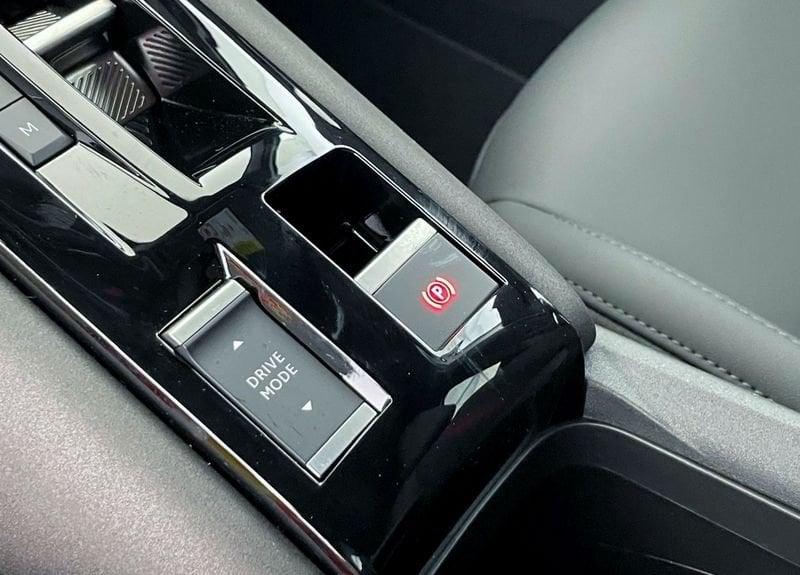 Alfa Romeo Junior 1.2 136 CV Hybrid eDCT6 Speciale