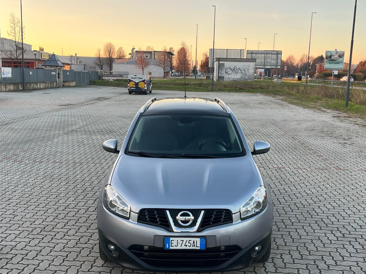 Nissan Qashqai Qashqai+2 2.0 dCi DPF Tekna