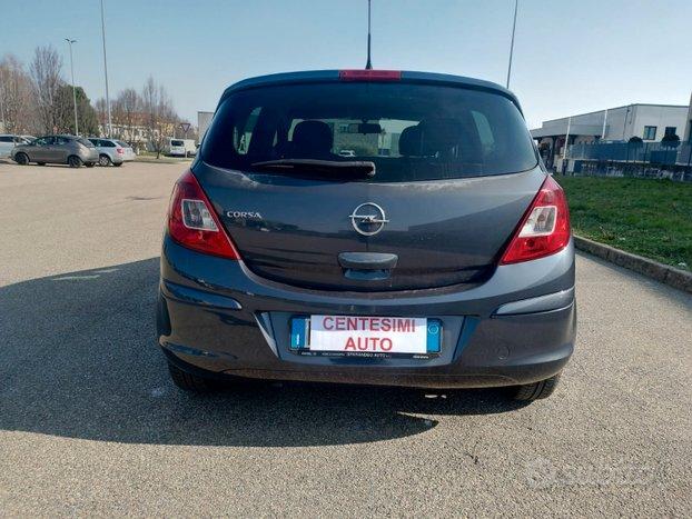 opel corsa benzina 1.2+ GPL
