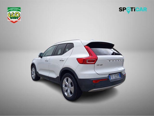 VOLVO XC40 D3 Momentum