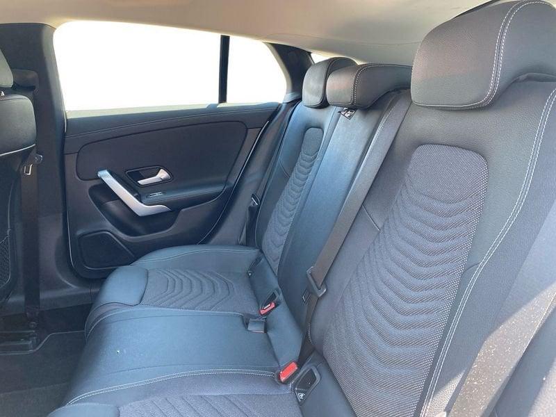 Mercedes-Benz CLA S.Brake CLA Shooting Brake 180 d Progressive Advanced auto