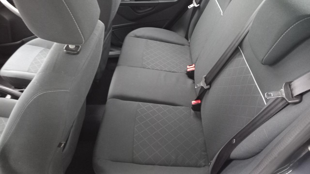 Ford Fiesta Ikon 1.4 5 porte Bz.- GPL