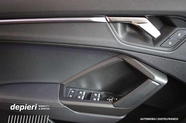 Audi Q3 Sportback 45 TFSI e S tronic Identity Black PHEV