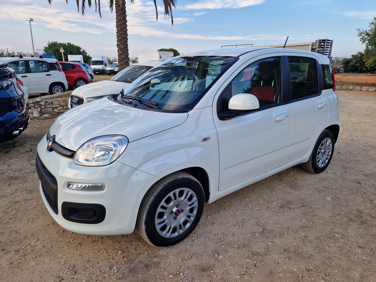 Fiat Panda 1.2 Lounge - 2020