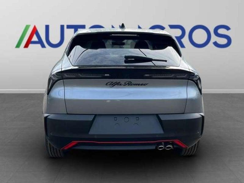 Alfa Romeo Junior 1.2 ibrida Speciale 145cv edct6