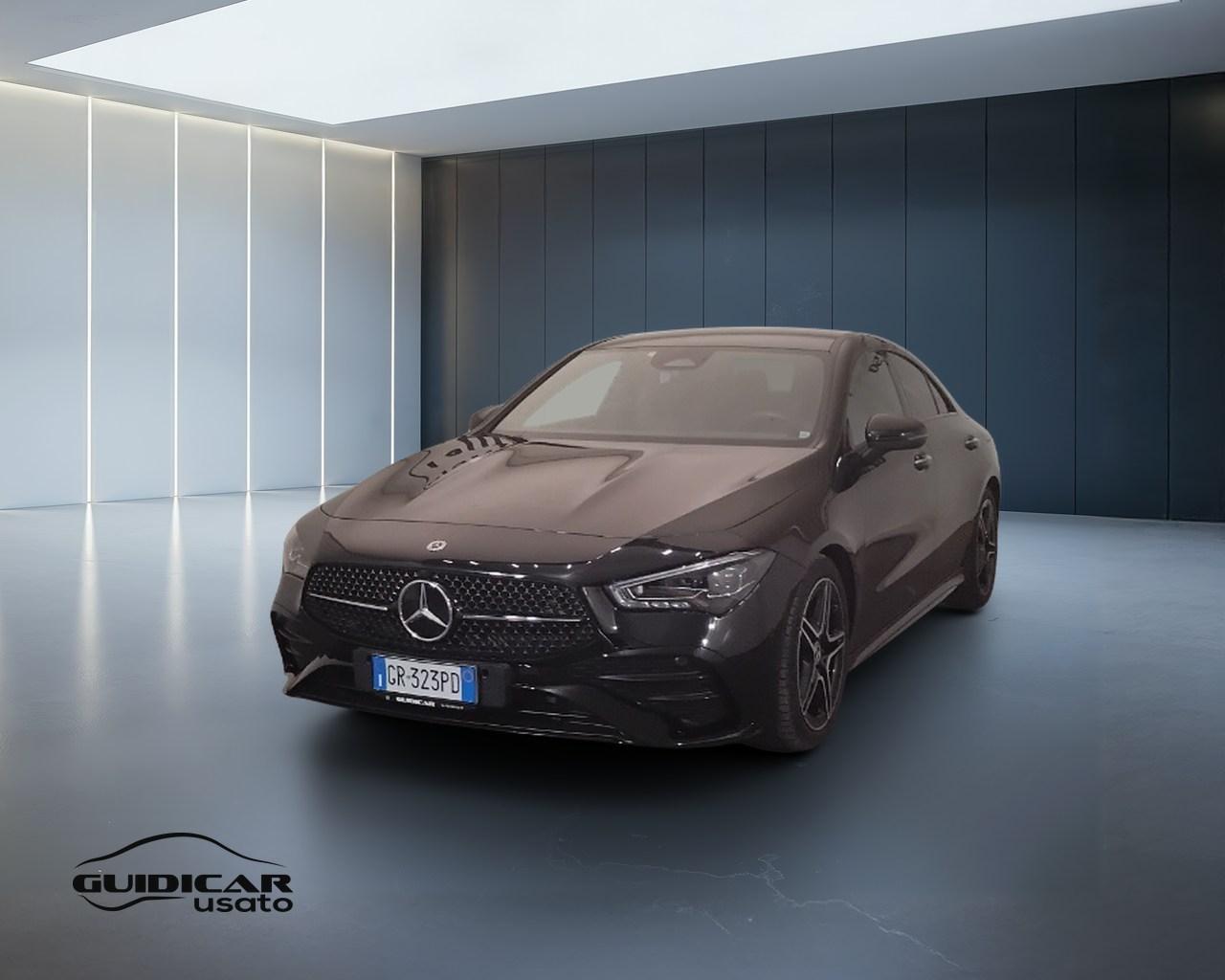 Mercedes-Benz CLA Coupe - C118 2023 - CLA Coupe 200 d AMG Line Advanced Plus auto