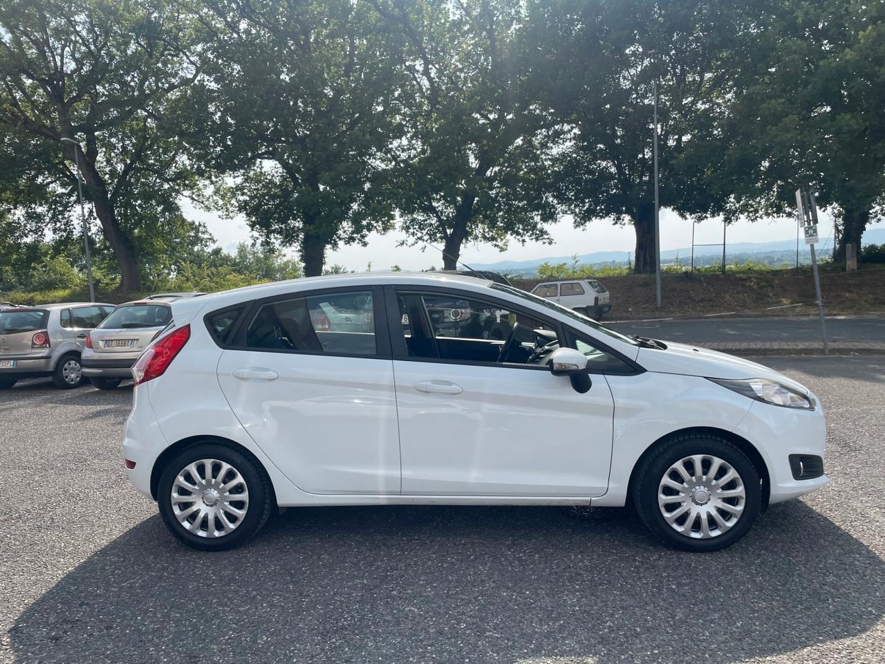 Ford Fiesta 1.5 TDCi 75CV 5 porte Business
