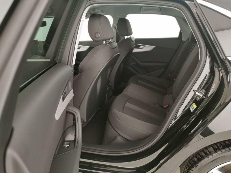 Audi A4 NUOVA 35 2.0 tdi mhev S line edition 163cv s-tronic