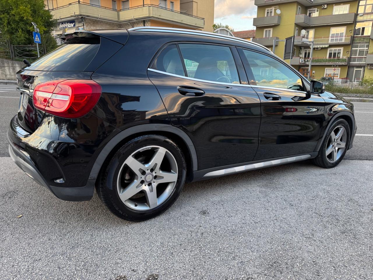 Mercedes-benz GLA 200 d Automatic 4Matic Premium