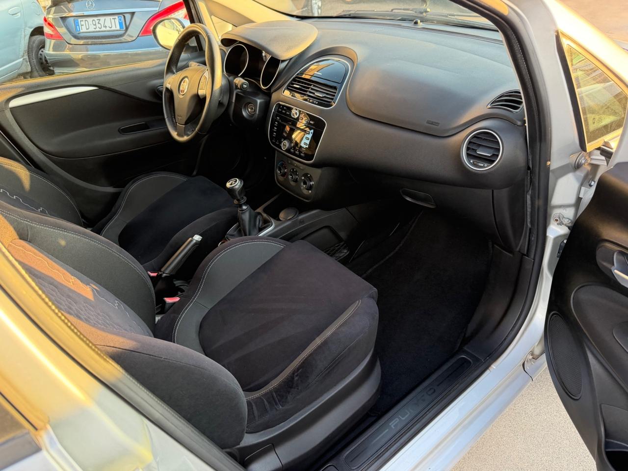 Fiat Punto 1.2 8V 5 porte Street