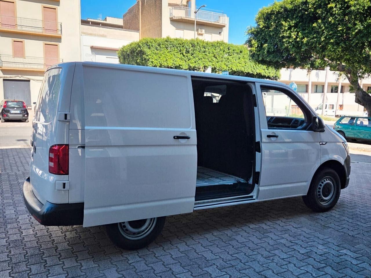 Volkswagen Transporter 2.0 TDI 102 CV PC Furgone