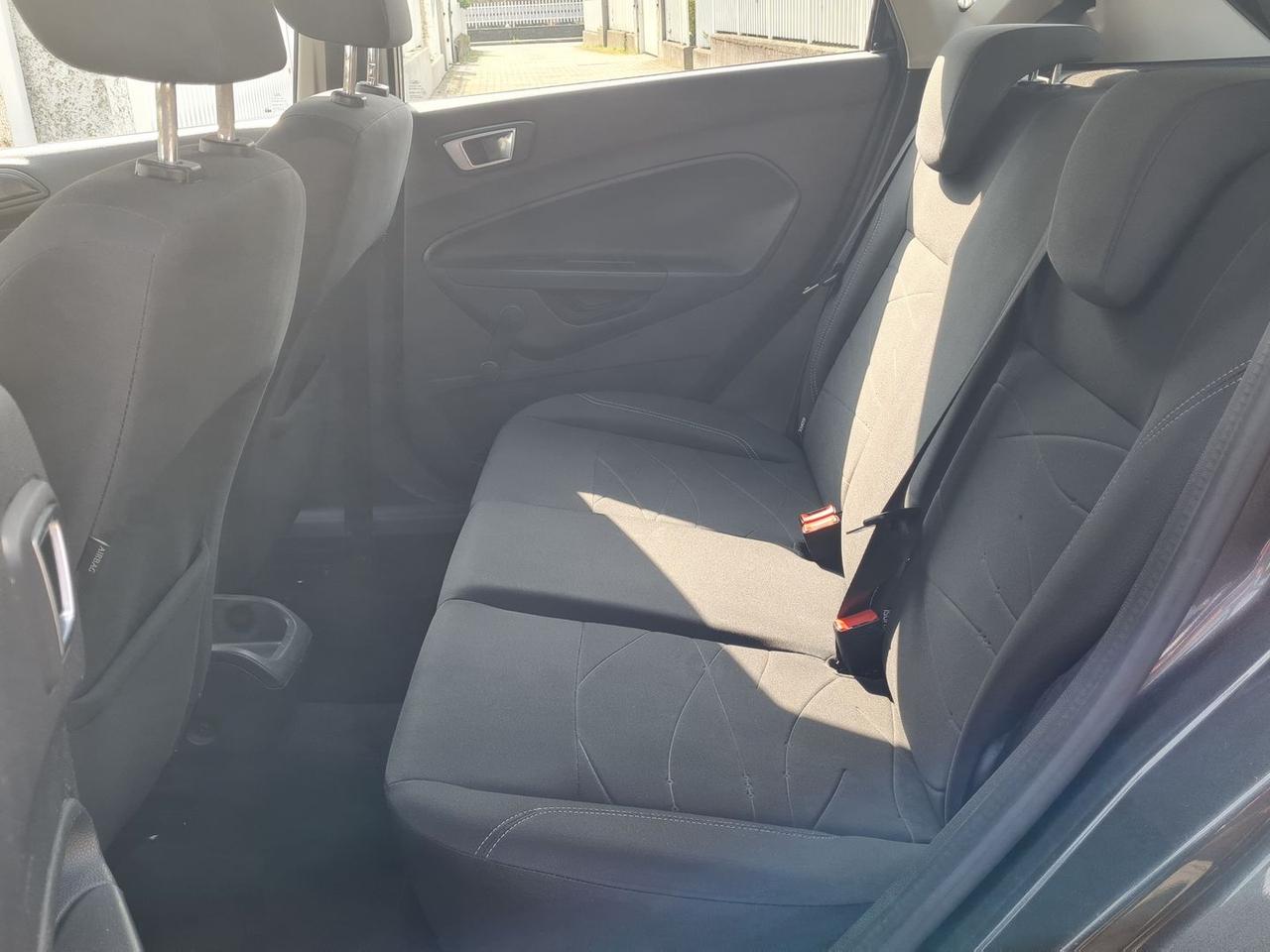 Ford Fiesta 1.5 TDCì Business #9886