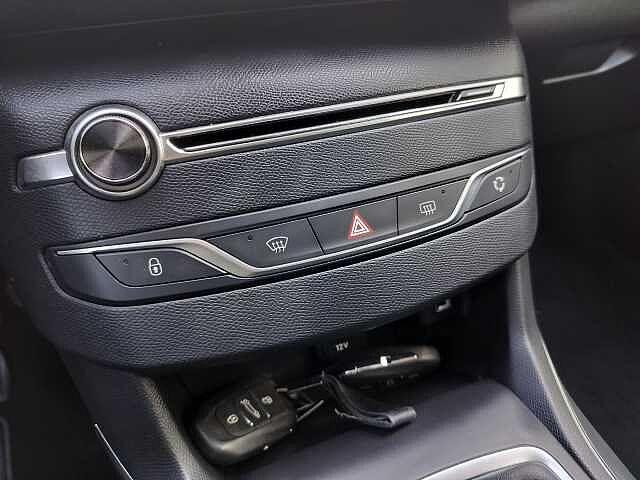Peugeot 308 1.6 BlueHDi 120 S&S Allure