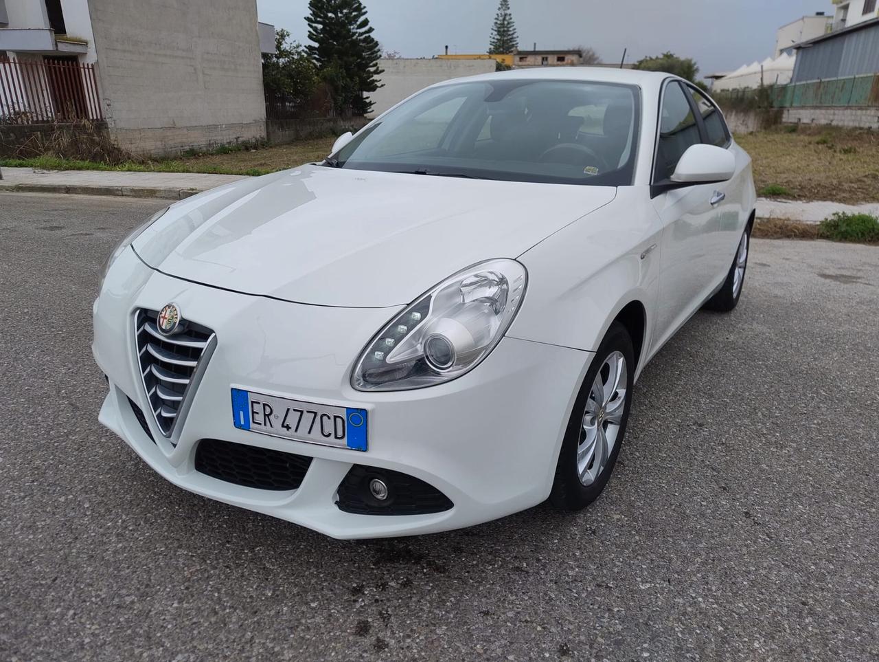 Alfa Romeo Giulietta 1.6 JTDm-2 105 CV Distinctive