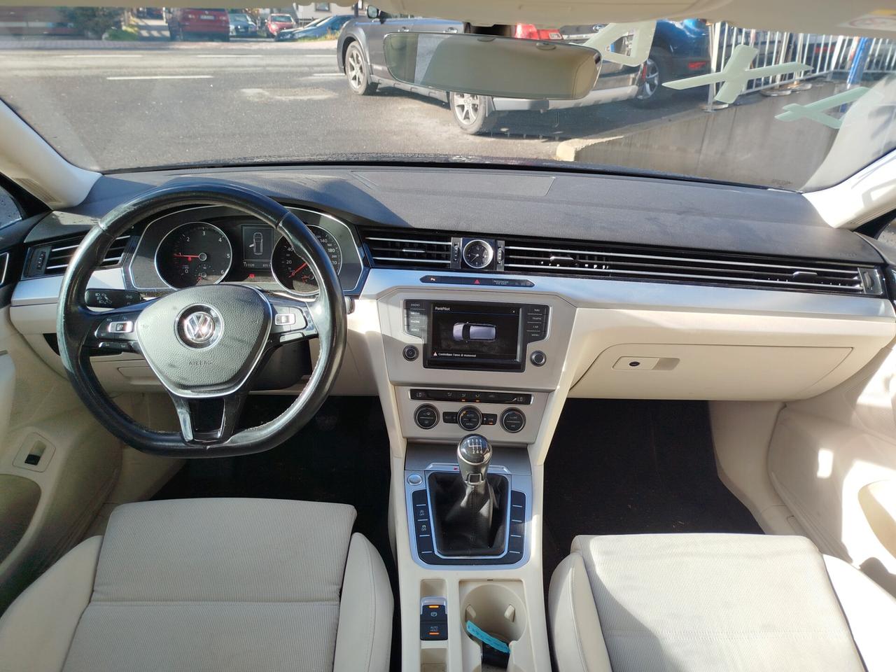 Volkswagen Passat Variant 2.0 TDI 4MOTION Business BlueMotion Tech.