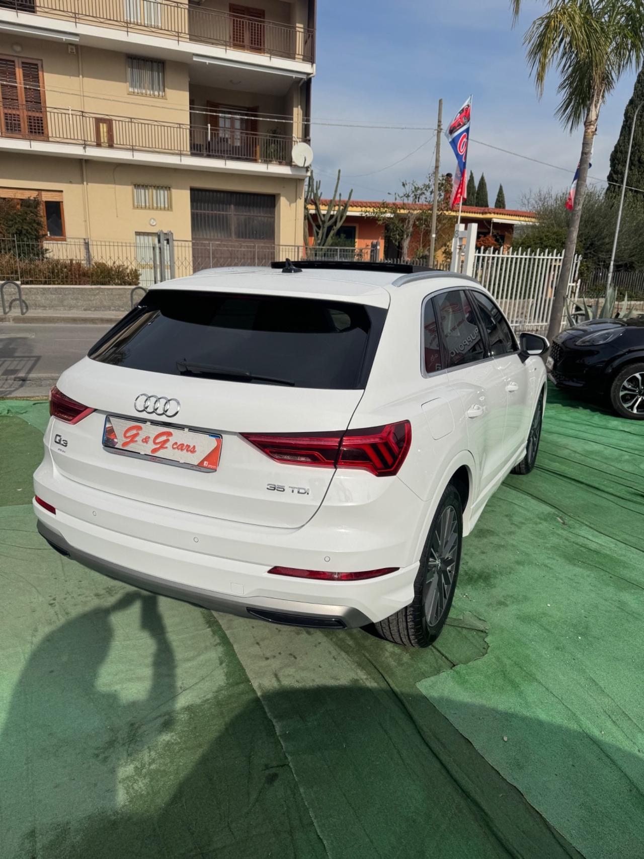 Audi Q3 35 TDI S tronic S line edition Tetto