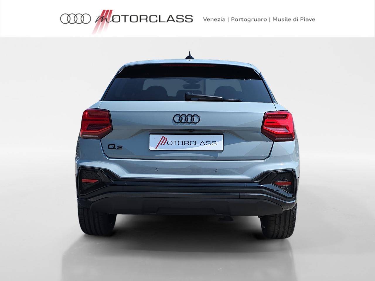 Audi Q2 35 2.0 tdi identity black s tronic