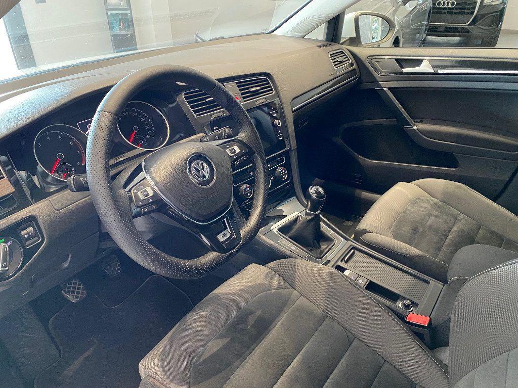 Volkswagen Golf 1.4 TGI 5p. R-Line Unico Proprietario