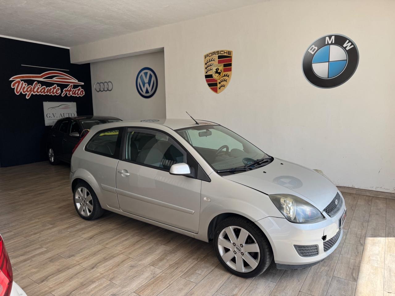 Ford Fiesta 1.4 TDCi 3p. Ghia