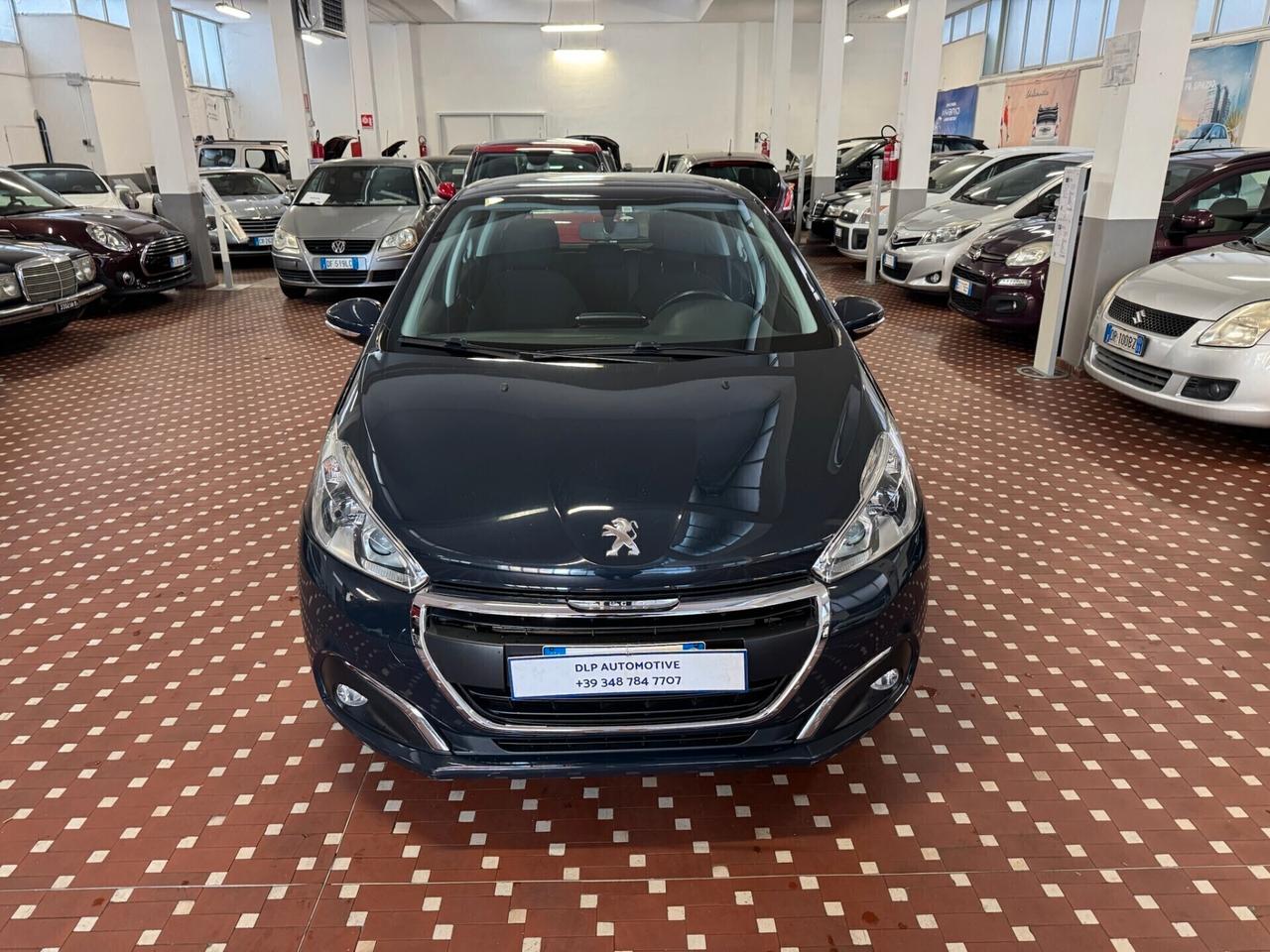 Peugeot 208 PureTech 82 5 porte Allure - NEOPATENTATI