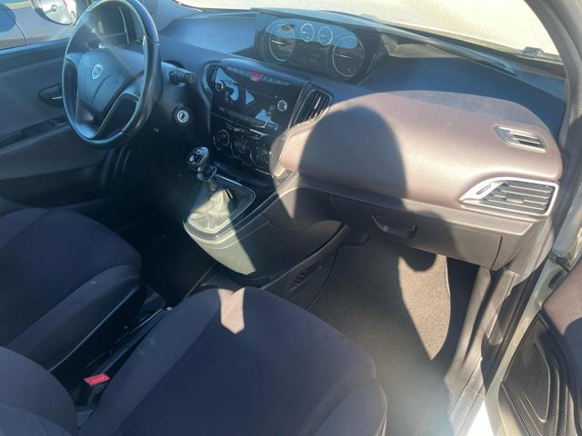 LANCIA Ypsilon 1.2 69 CV 5 porte S&S Silver