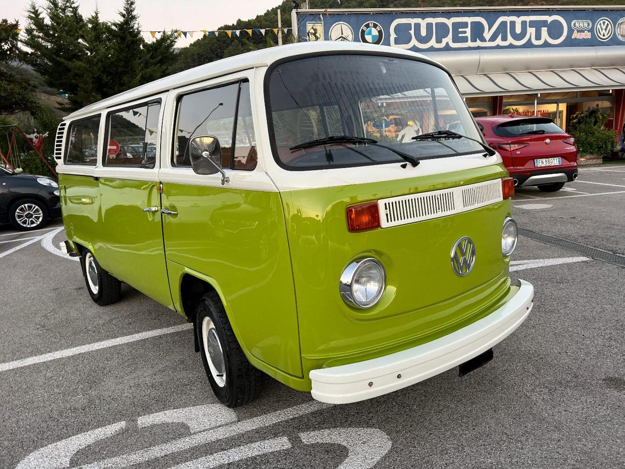 Volkswagen T2 1.6 FINESTRATO 9 POSTI