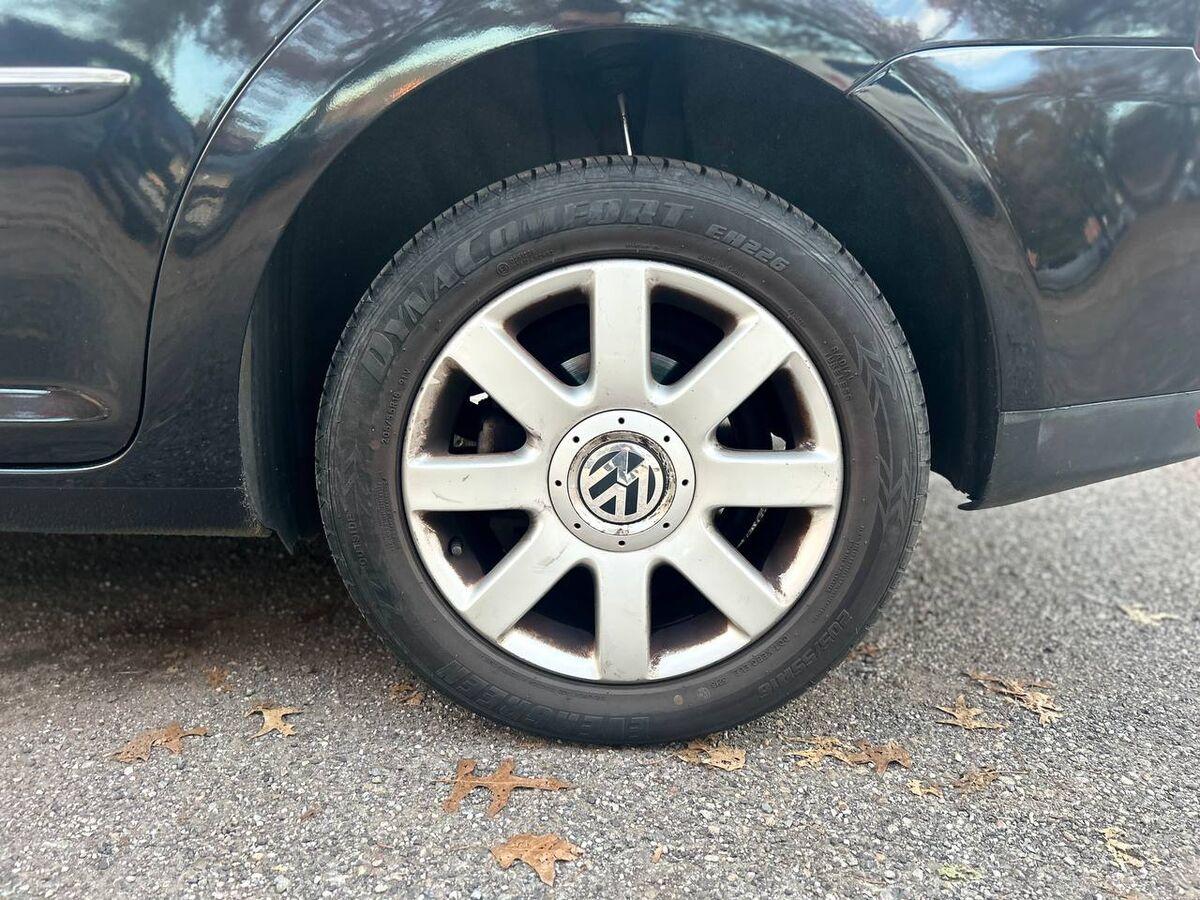 Volkswagen Touran 2.0 tdi Highline 170cv dsg dpf