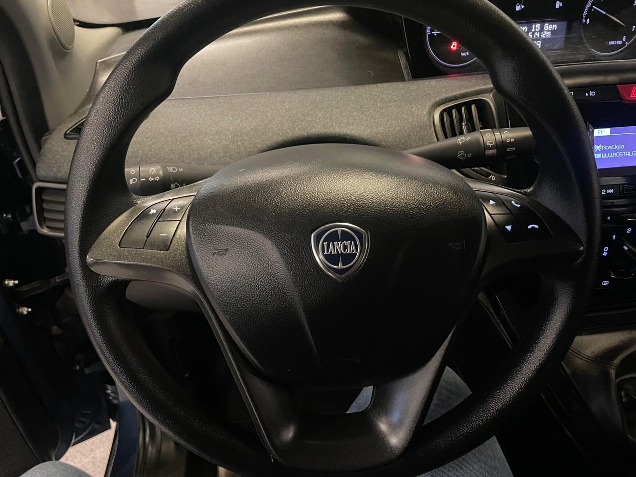 Lancia Ypsilon 1.0 FireFly 5 porte S&S Hybrid Silver Plus