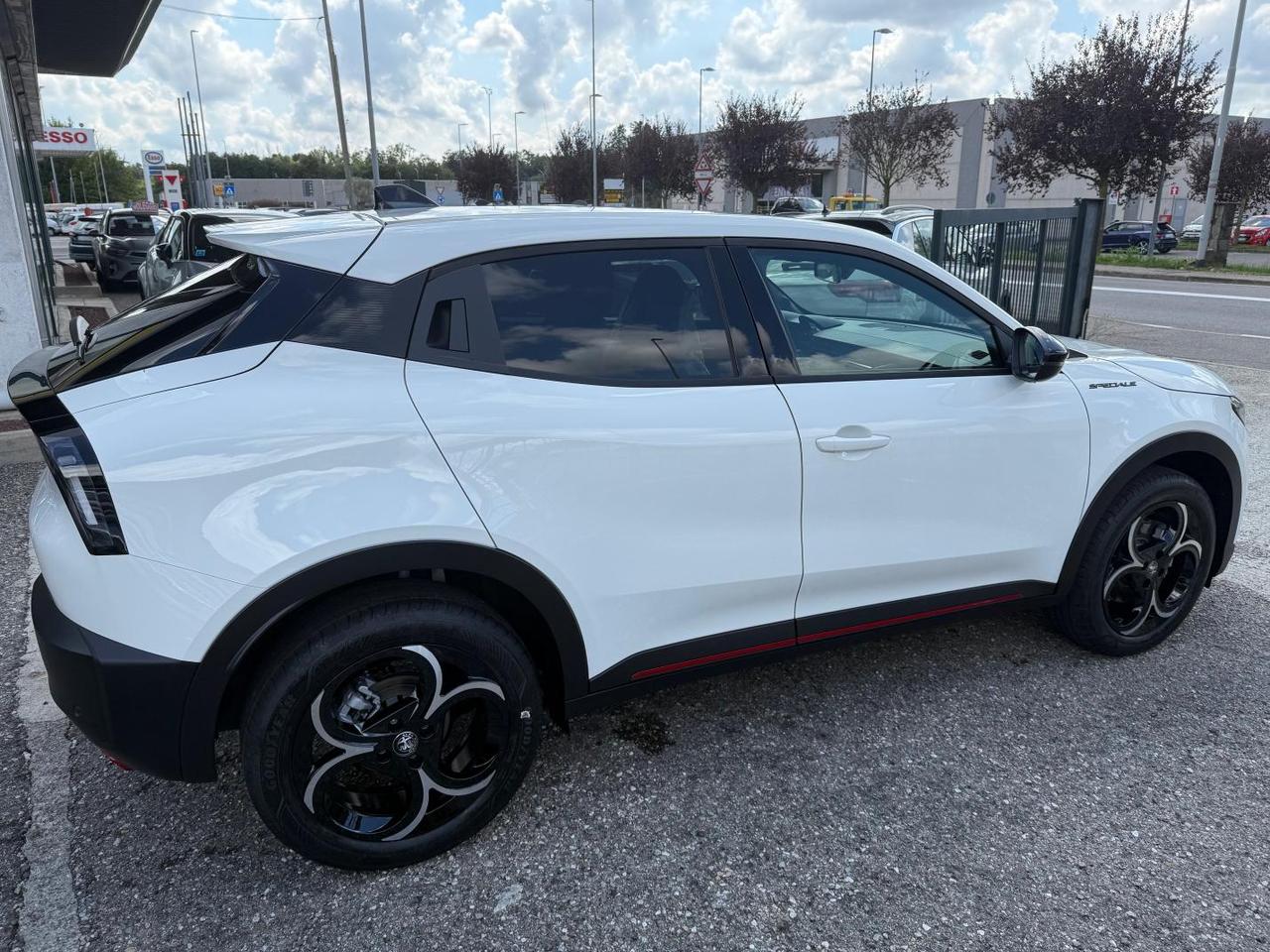 Alfa Romeo Junior 1.2 ibrida Speciale 145cv edct6
