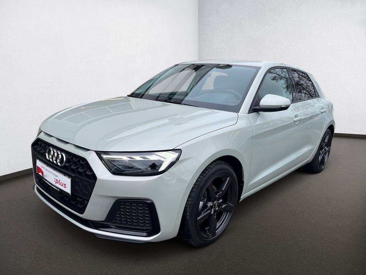 Audi A1 SPORTBACK 25 TFSI STRONIC "Admired Advanced" FARI MATRIX