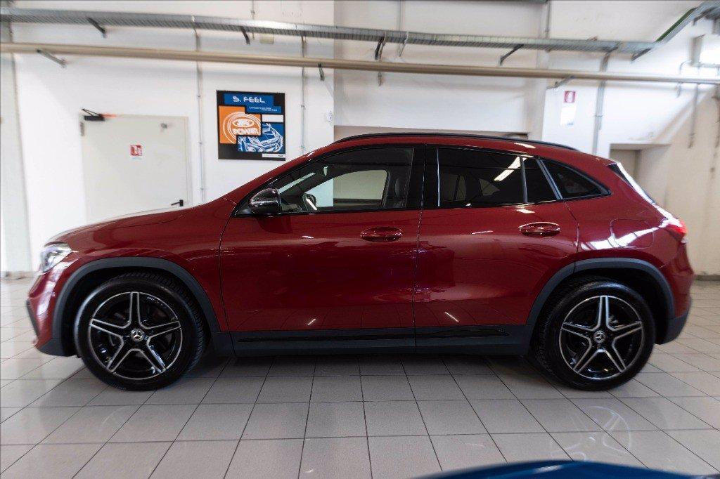 MERCEDES GLA 200 d Premium 4matic auto del 2022