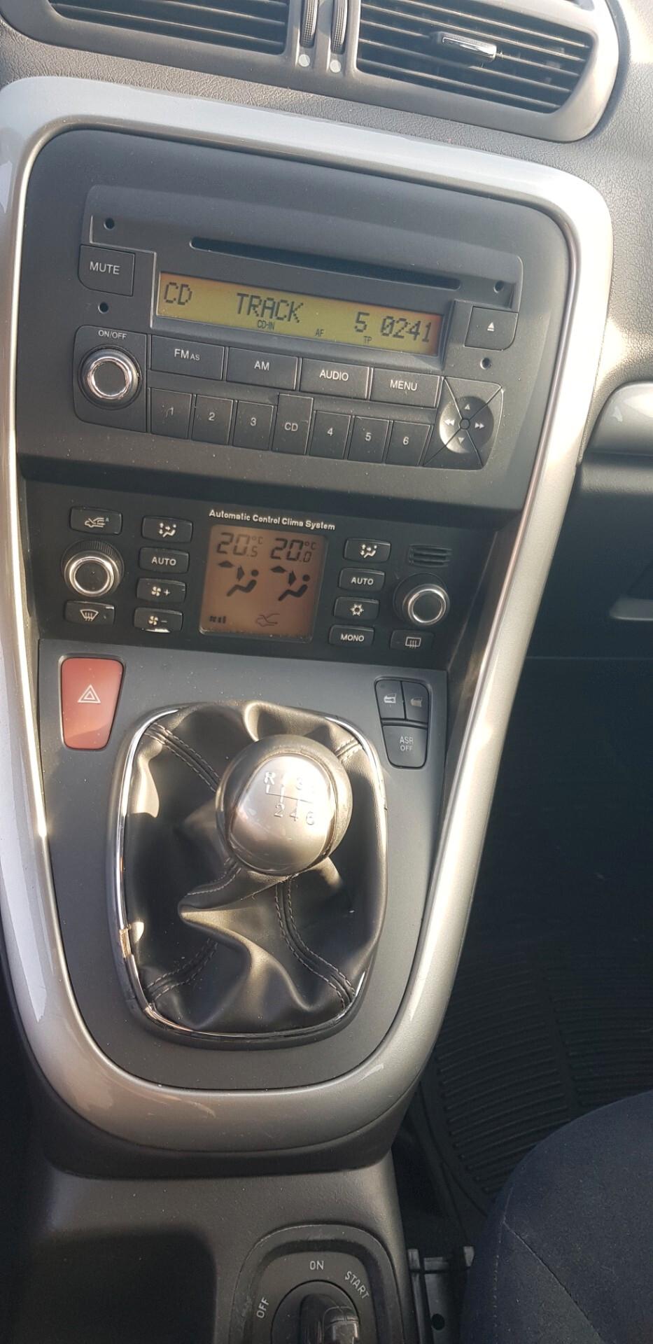 Fiat Croma 1.9 Multijet Emotion
