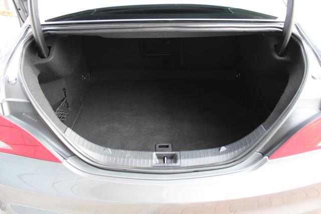 MERCEDES-BENZ CLA 200 CDI Sport TETTO-18"-KAMERA