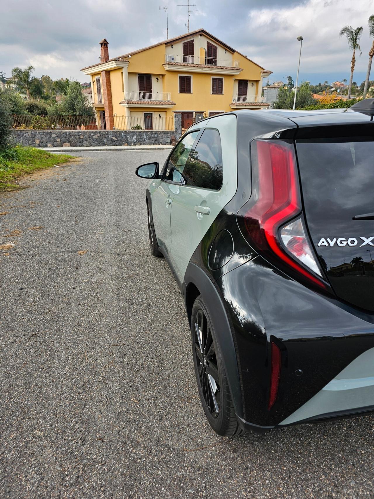 Toyota Aygo X 1.0 VVT-i 72 CV 5 porte Lounge