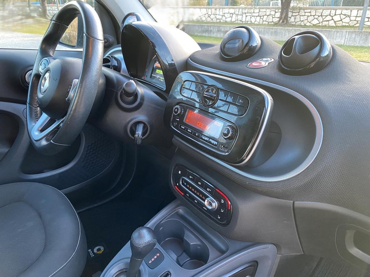 Smart ForTwo EQ Passion ... un fruscio nell'aria