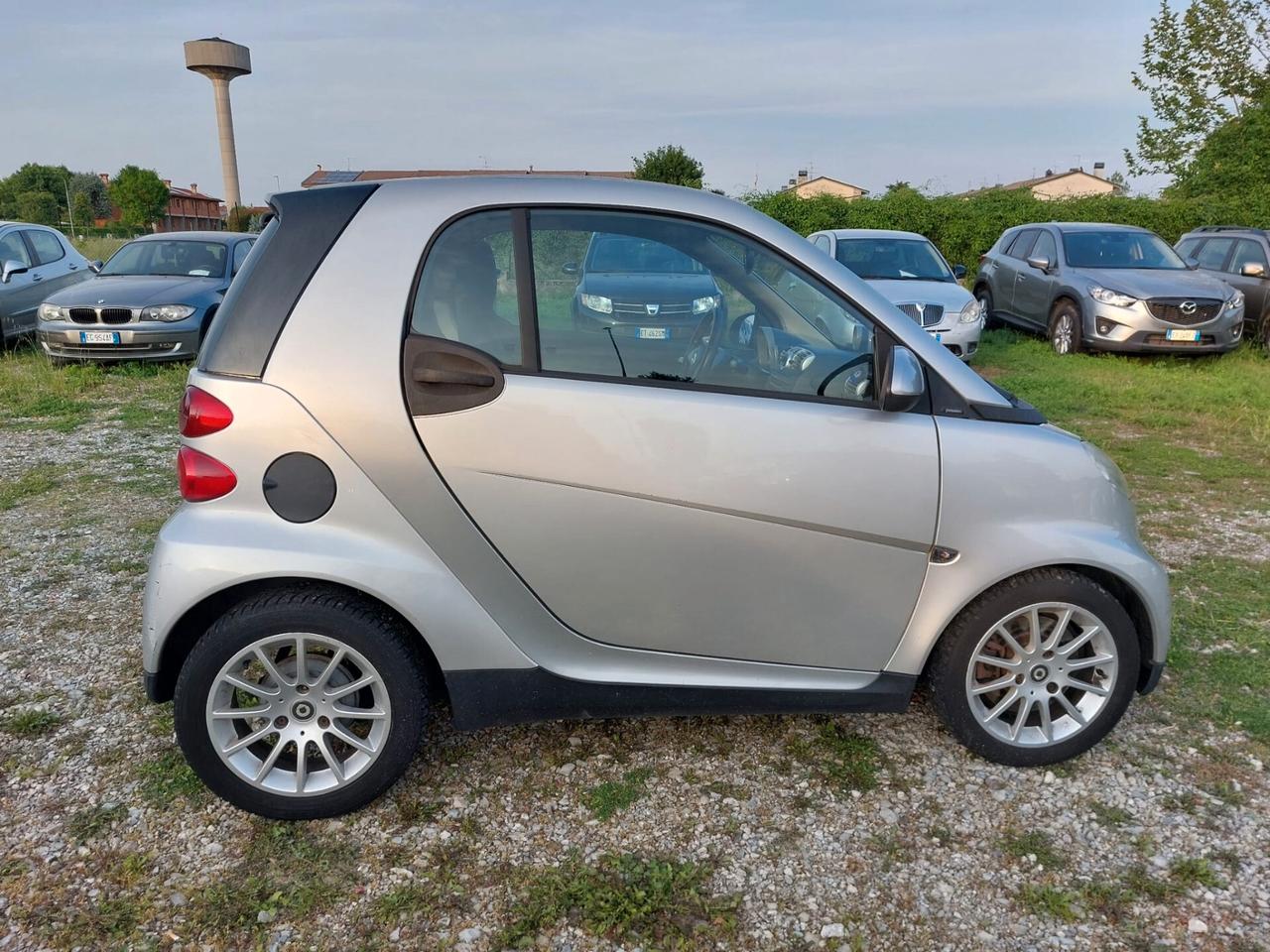 Smart ForTwo 1000 52 kW coupé limited two