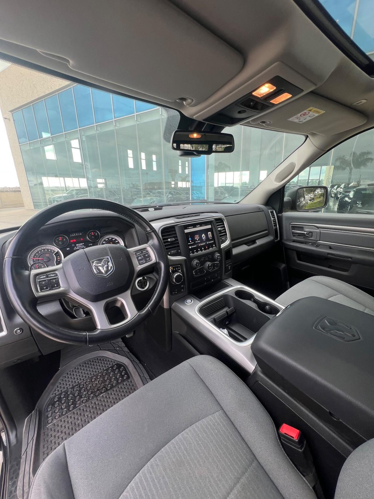 Dodge RAM 1500 5.7 V8 Crew Cab SB Limited Gpl 395cv at8 SUPER OFFERTA T-STOCK