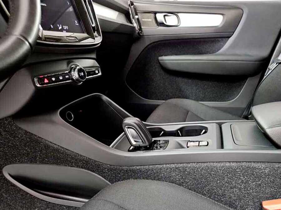 Volvo XC40 D4 AWD Geartronic Momentum