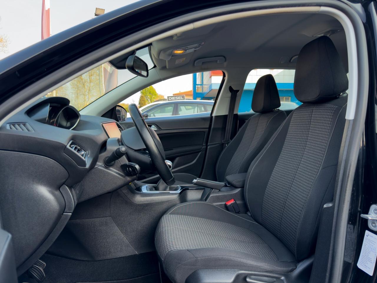 Peugeot 308 BlueHDi 100 S&S SW Business
