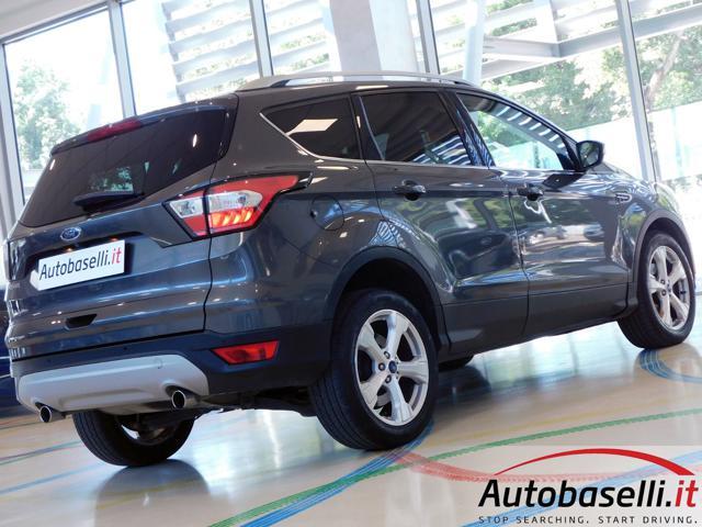 FORD Kuga 1.5TDCI 120CV POWERSHIFT TITANIUM - TITANIUM PACK