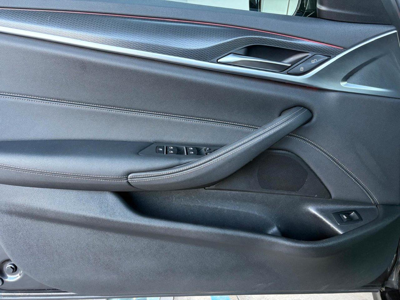 BMW 520 d Touring mhev 48V xdrive Msport auto
