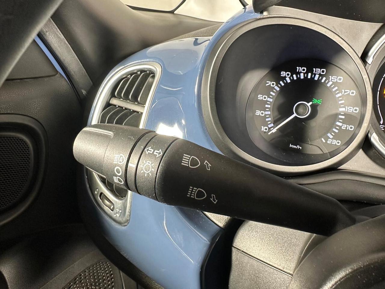 Fiat 500L 1.4 95 CV S&S Cross