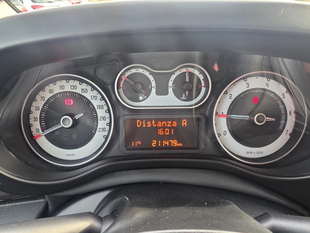 Fiat 500L 1.6 Multijet 120 CV Trekking